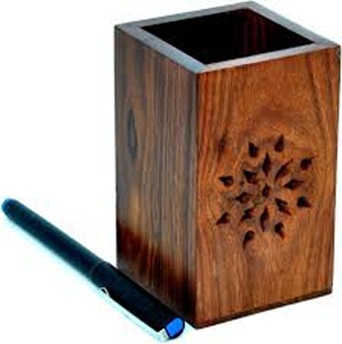 Tempat Pensil Kayu
